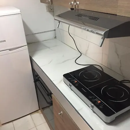Michalis Modern Studio Apartament