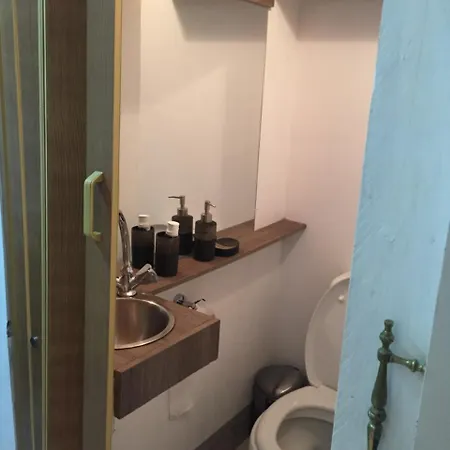 Michalis Modern Studio *