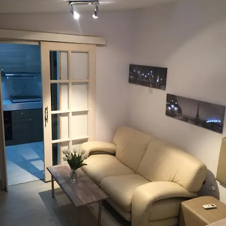 Michalis Modern Studio Daire Limasol